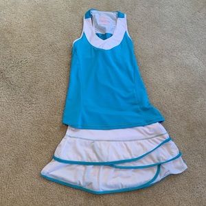 Girls tennis outfit size 6- aqua and white